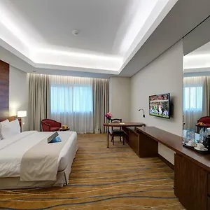 4* Hotel Center